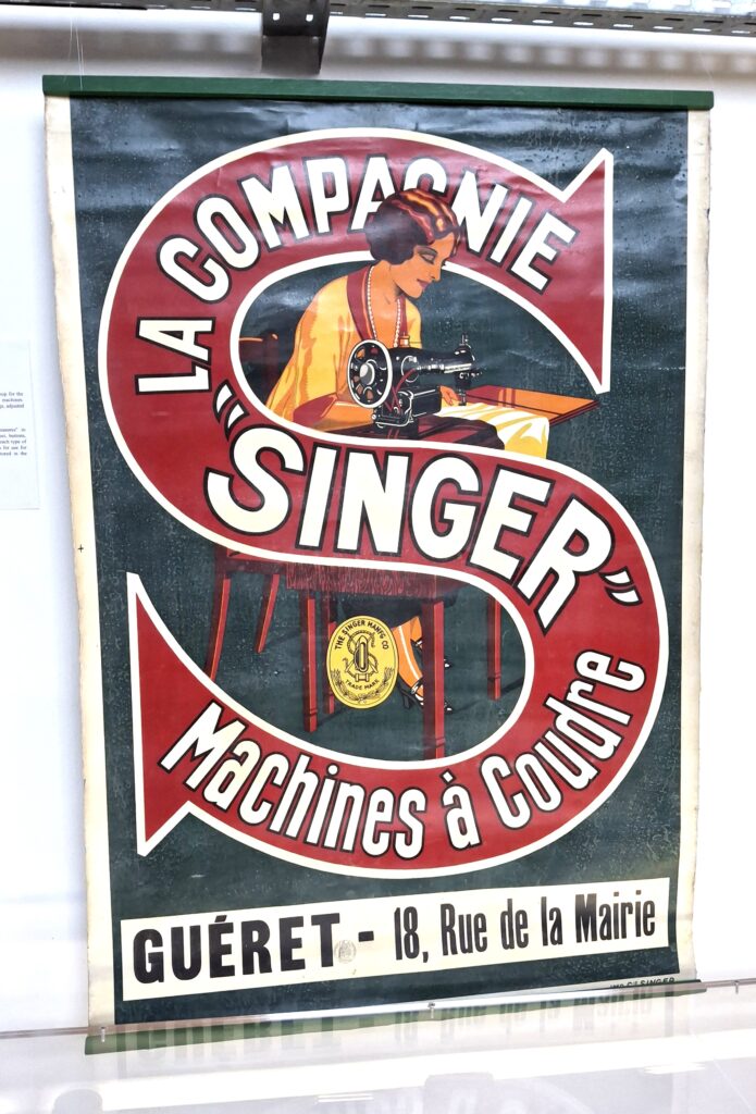 Photo d'"une affiger Singer machines à coudre 1900