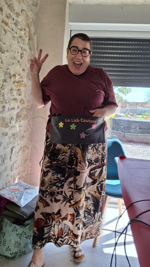 Julie, la coach Le lab couture